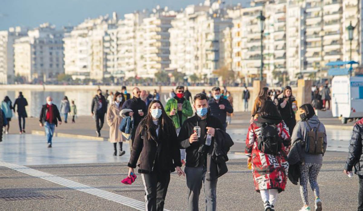 Στους ρυθμούς της παραλλαγής Ομικρον (και) η χώρα μας