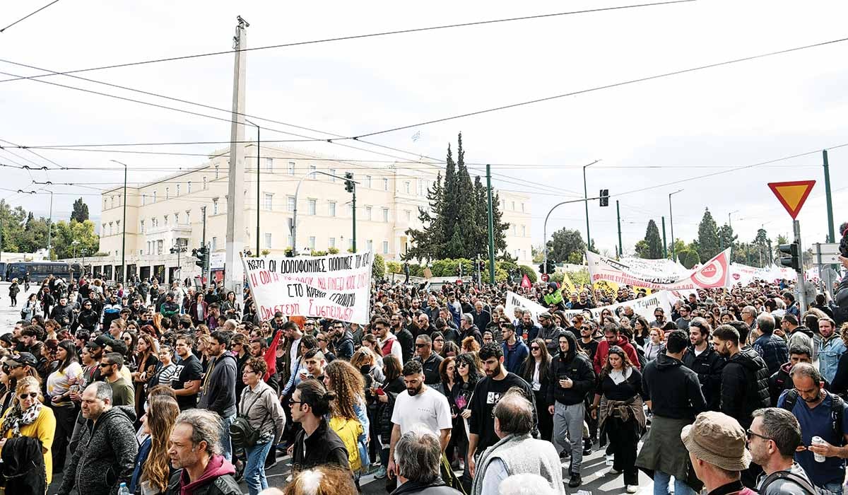 Γενική απεργία την Πέμπτη με συγκεντρώσεις σε όλη τη χώρα